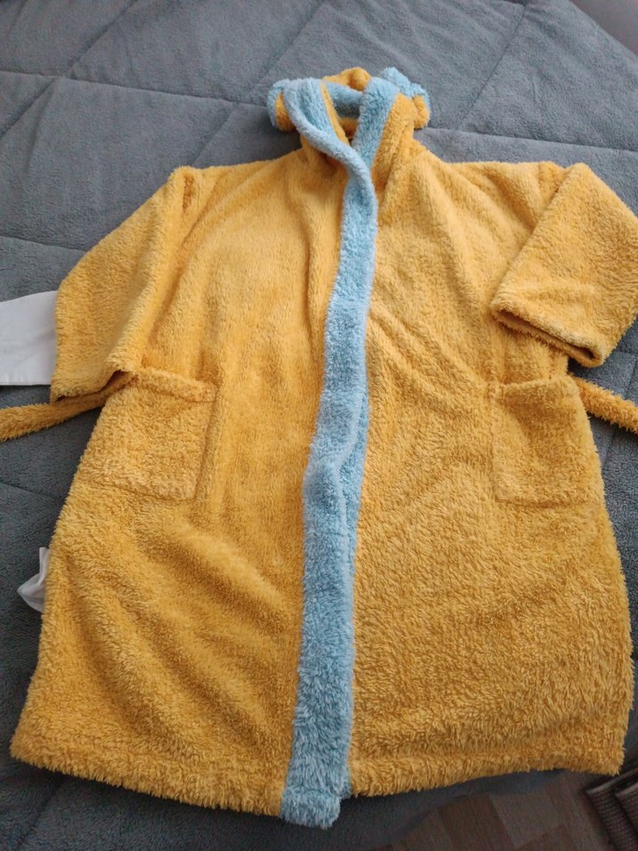 Sarı Bağlamalı Bornoz - Görsel 3