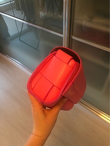 Diğer pembe kol çantası