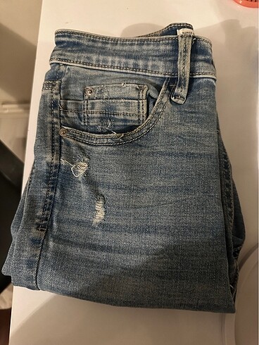 34 Beden Stradivarius Skinny Jean