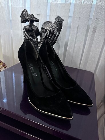 Süet gold yansımalı topuklu ayakkabı - Görsel 5