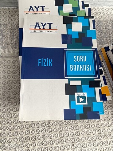 Ayt fizik soru bankası