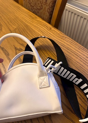 Beyaz Deri Puma Kadın Çanta - Görsel 2