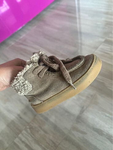 Zara çocuk bot - Görsel 6