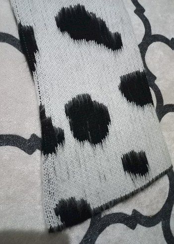 Gri Zebra Desenli Uzun Kollu Kadın Kazak - Görsel 5