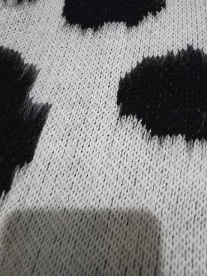 Gri Zebra Desenli Uzun Kollu Kadın Kazak - Görsel 4