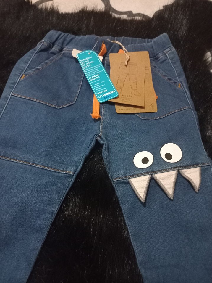 Renkli Baskılı Erkek Çocuk Kot Pantolon - Görsel 2