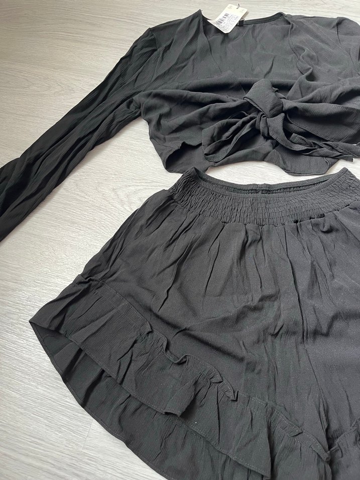 Siyah Mini Şort Fırfırlı Rahat Kesim - Görsel 5