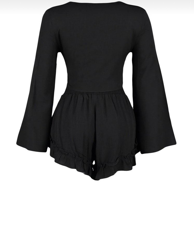 Siyah Mini Şort Fırfırlı Rahat Kesim - Görsel 3