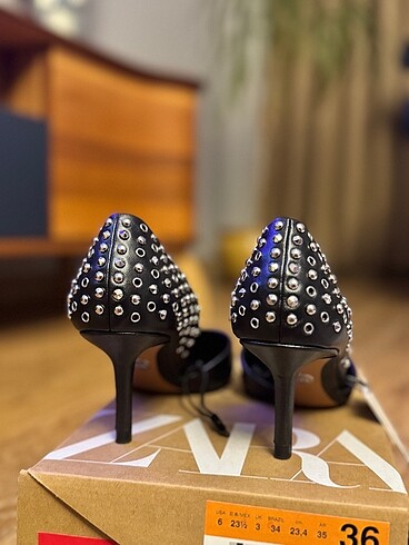 36 Beden siyah Renk Zara Stiletto
