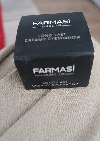 Farmasi Uzun Süre Kalıcı Krem Far - Görsel 2