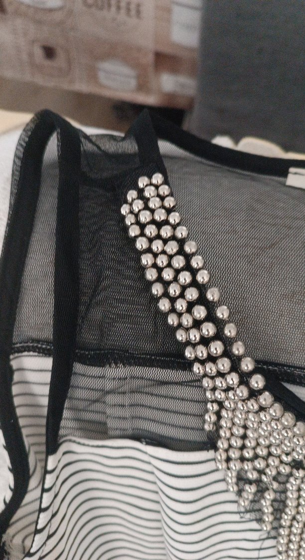 Demir işlemeli Detaylı Çizgili kısa Kadın abiye - Görsel 4