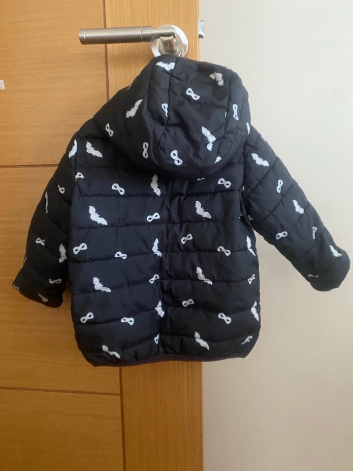 Kapüşonlu Siyah Erkek Çocuk Mont - Görsel 2