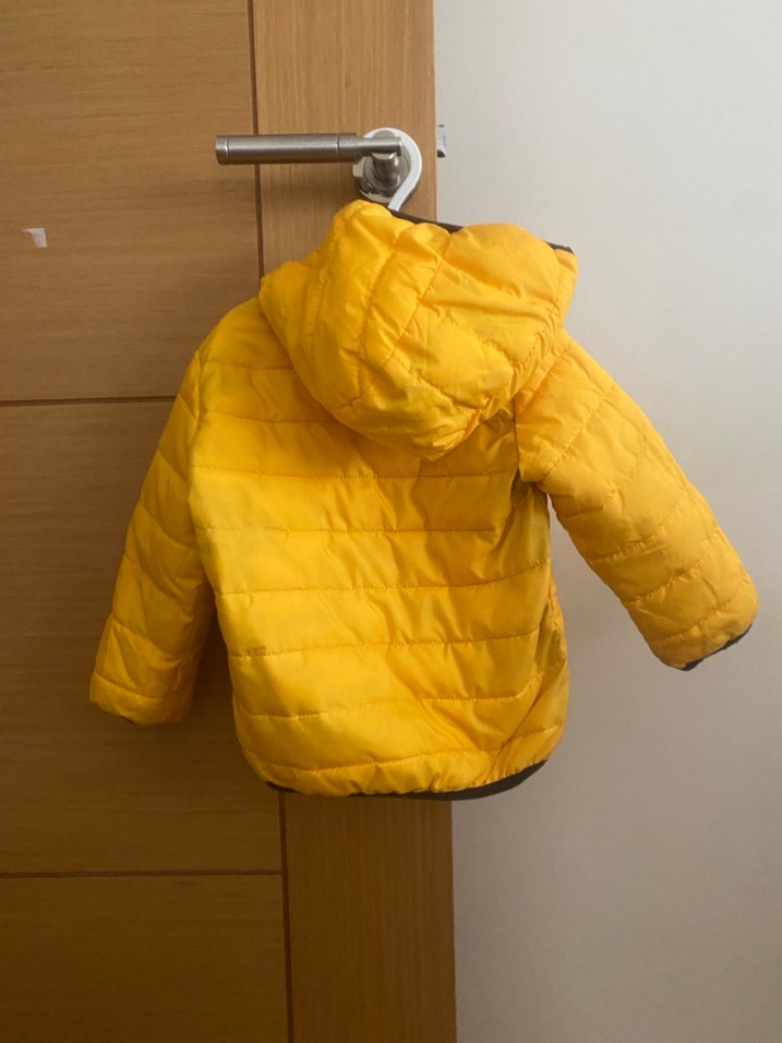 Kapüşonlu Siyah Erkek Çocuk Mont - Görsel 4