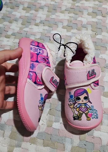 Kız Çocukları İçin Renkli Punk Tarzı Sıcak Terlik - Görsel 2