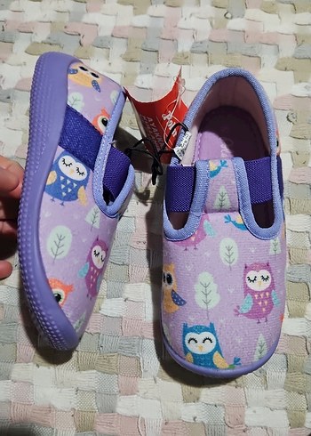 Mor Desenli Kız Çocuk Ev Terliği Velcro - Görsel 2