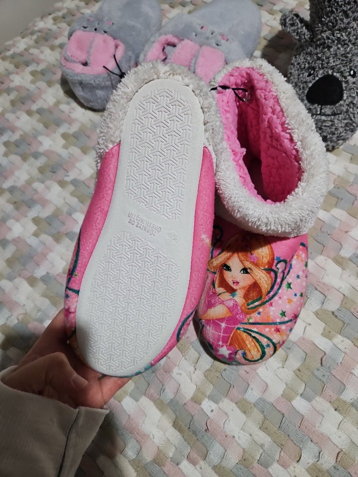 Kızlar için renkli baskılı sıcak terlik - Görsel 3