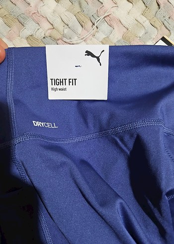 Mor Parlak Spor Taytı,Yüksek Bel Orjinal Puma nın ürünüdür. - Görsel 3