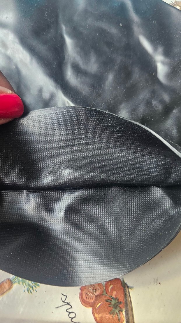 Turkuaz Yüzücü Gözlüğü ve Siyah bone - Görsel 3