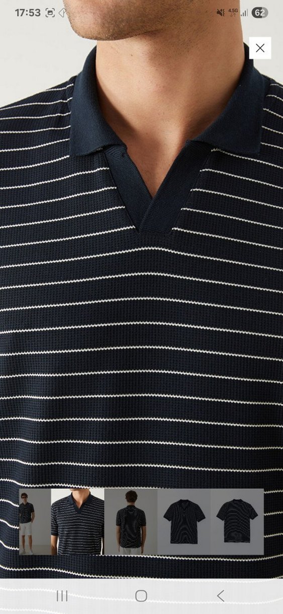 Düğmeli Siyah Çizgili V Yaka Polo Tişört - Görsel 4