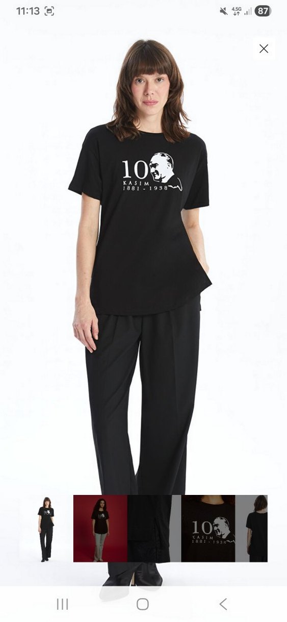 Siyah Baskılı Kadın Kısa Kollu Tişört - Görsel 3