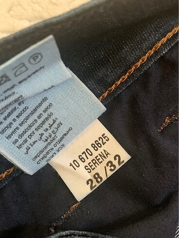 28 Beden lacivert Renk Mavi jeans