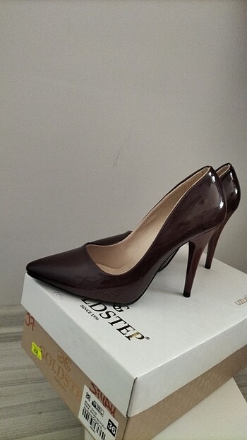 Bordo renk stiletto