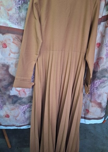 Bej Uzun Kollu Piliseli Uzun Elbise - Görsel 4