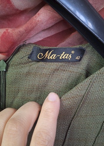 Bej Bol Kesim Pilili Uzun Keten Elbise - Görsel 4