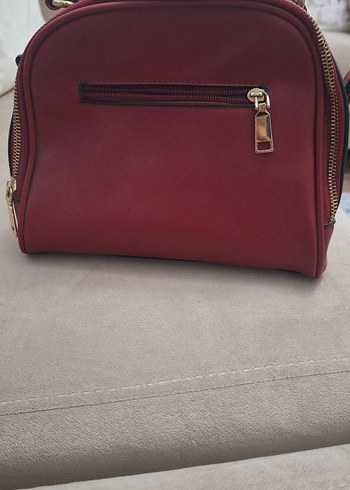 Kırmızı Deri Kadın Çanta Fermuarlı - Görsel 4