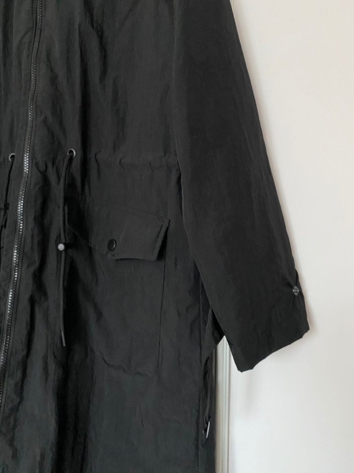 Siyah Uzun Kadın Yağmurluk - Görsel 3