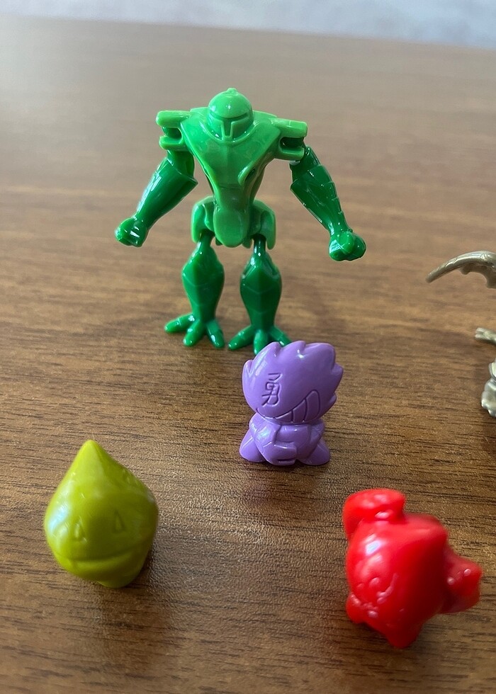 Gogo?s Crazy Bones figürleri ve ilave 2figür - Görsel 5