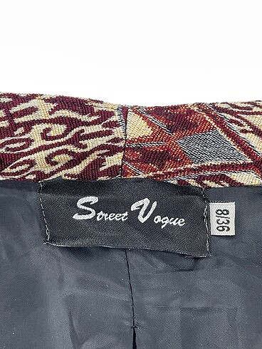 36 Beden çeşitli Renk Diğer Blazer %70 İndirimli.