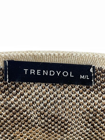 m Beden çeşitli Renk Trendyol & Milla Bluz %70 İndirimli.
