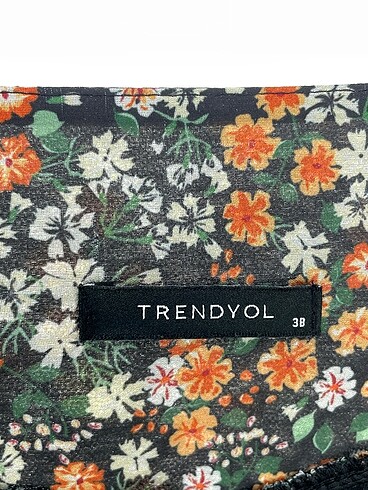 38 Beden çeşitli Renk Trendyol & Milla Mini Etek %70 İndirimli.