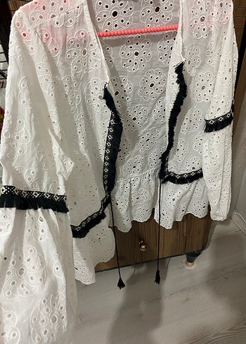 Dantel Detaylı Beyaz Bohem Kadın Bluz - Görsel 2