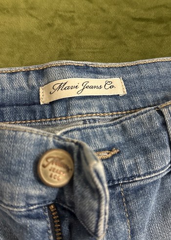 Düğmeli Mavi Mini Denim Şort - Görsel 3