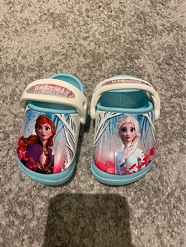 Frozen crocs