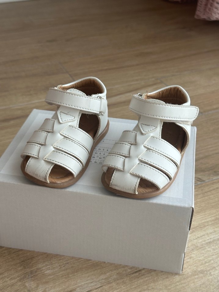 Beyaz Kız Bebek İlk Adım Ayakkabısı - Görsel 2