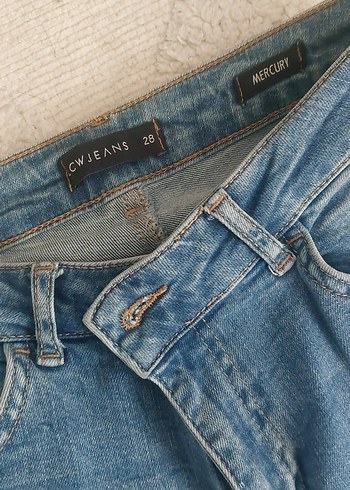 Gri Renkli Rahat Kesim Kadın Jean Pantolon - Görsel 4