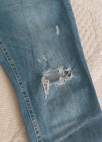 Gri Renkli Rahat Kesim Kadın Jean Pantolon - Görsel 2