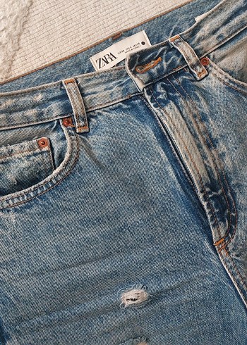 zara Kadın Gri Mavi Yırtık Salaş Kot Pantolon - Görsel 3