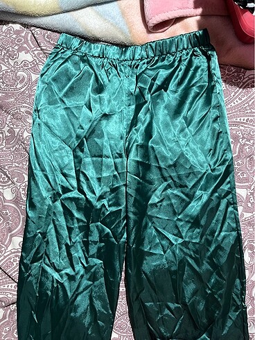 36 beden S saten pijama altı hiç kullanılmadı