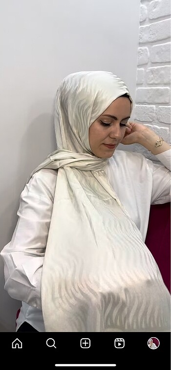 İpeksi Jakar Şal Krem Rengi