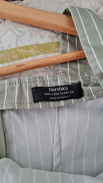 xs Beden haki Renk Bershka Elbise 