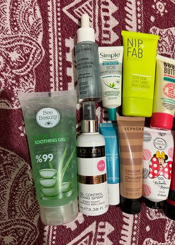 Vücut ve Cilt Bakım Ürünleri Seti - Görsel 2