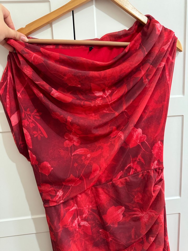 Kırmızı Drapeli Uzun Kadın Elbise - Görsel 3