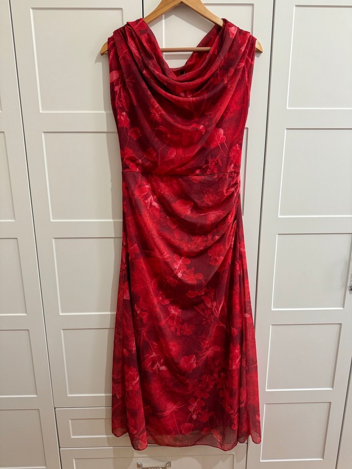 Kırmızı Drapeli Uzun Kadın Elbise - Görsel 2