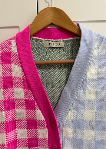 Renkli Kareli V-Yaka Örgü Süveter - Görsel 2