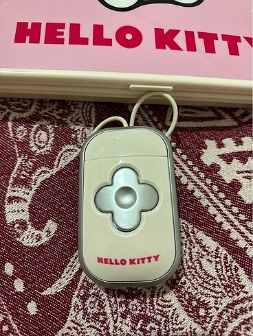 Beden Hello Kitty diz üstü eğitim seti