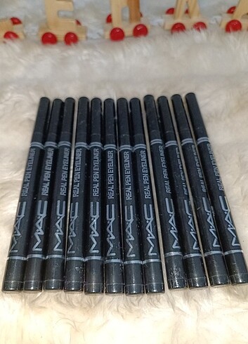 Beden Renk Eyeliner